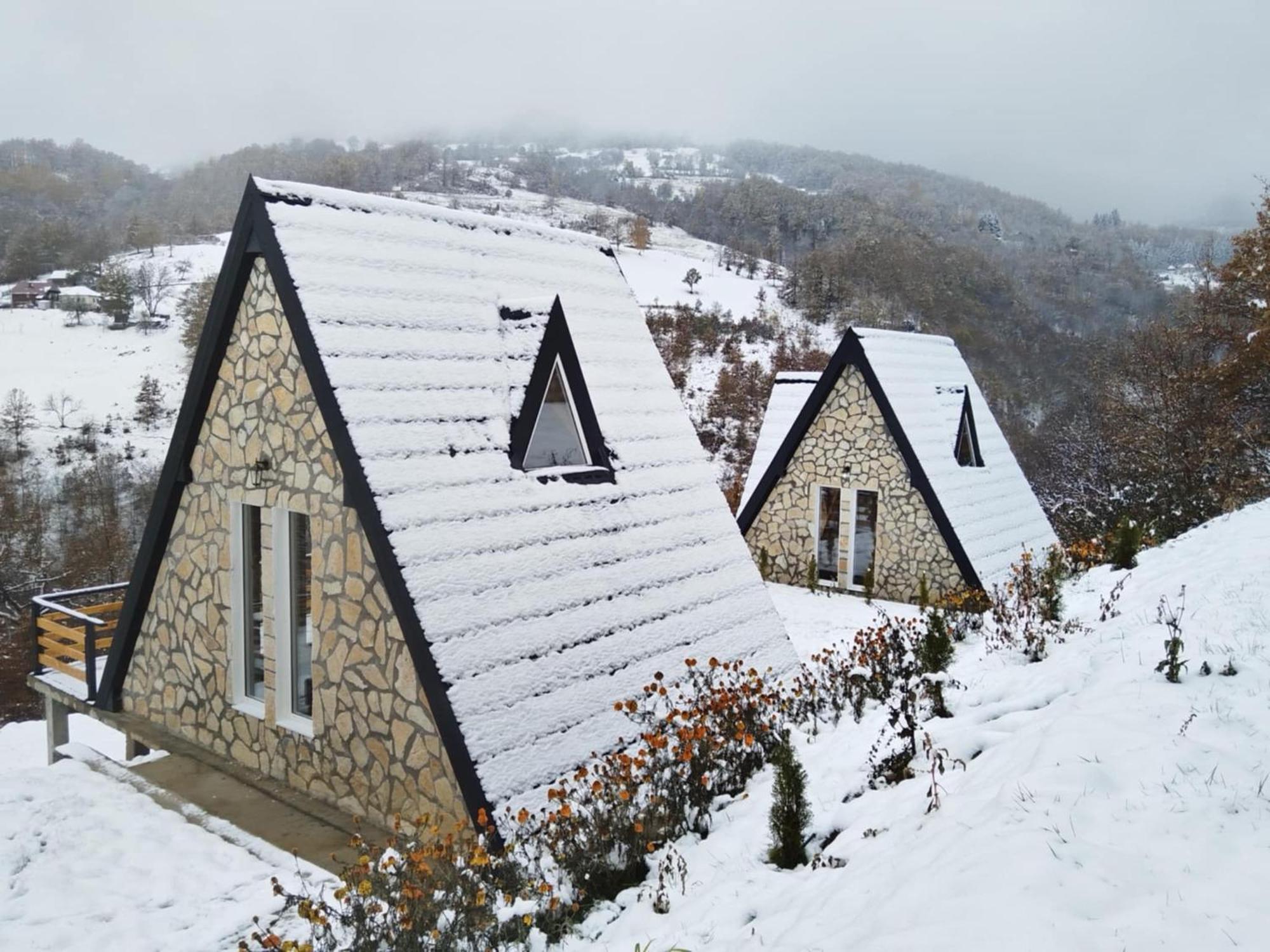 Pjesnikova Dolina Mojkovac